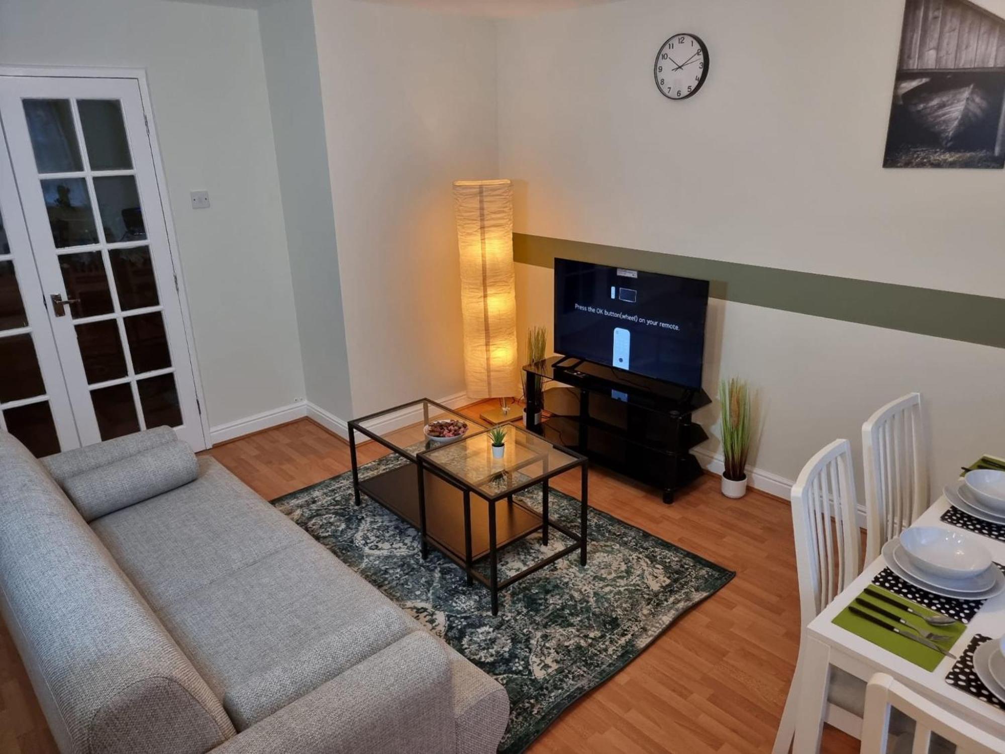 Century House Luxury Apartments Лондон Екстериор снимка